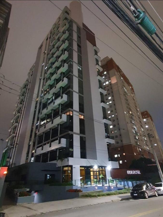 Flat Luxo, Mobiliado C/ Ar, Wi-fi, Pisc. E Academia Apartment *