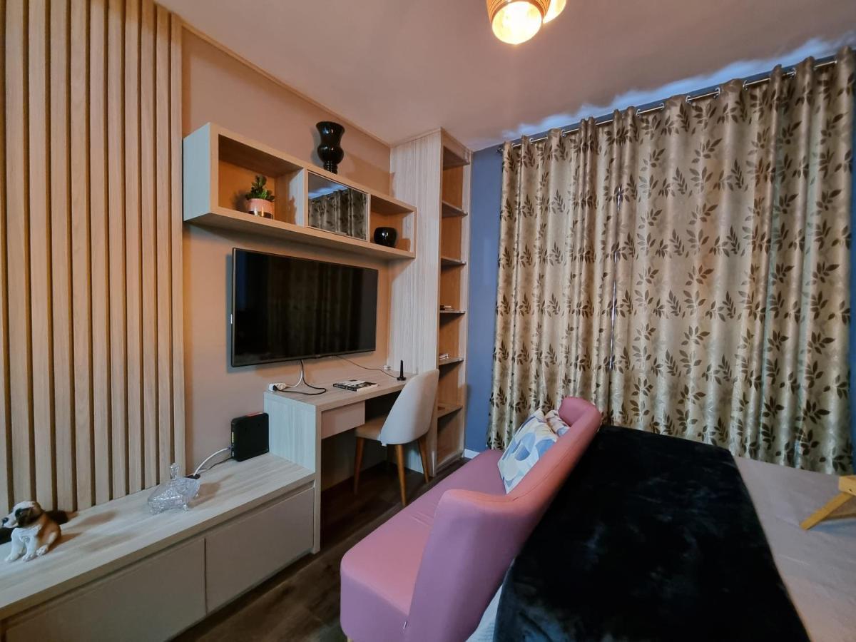 Flat Luxo, Mobiliado C/ Ar, Wi-fi, Pisc. E Academia Barueri