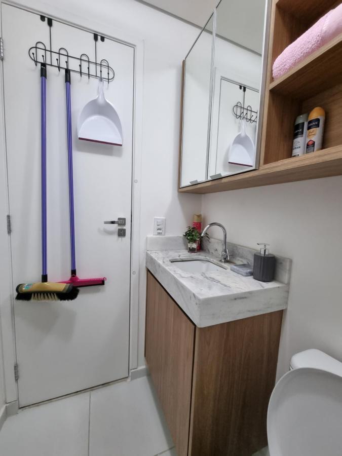 Flat Luxo, Mobiliado C/ Ar, Wi-fi, Pisc. E Academia Barueri